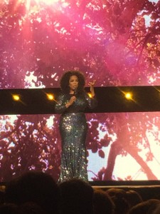 16Dec15 Oprah Glitter Dress